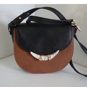 Stella and Dot Saddle/Black Chelsea Handbag
